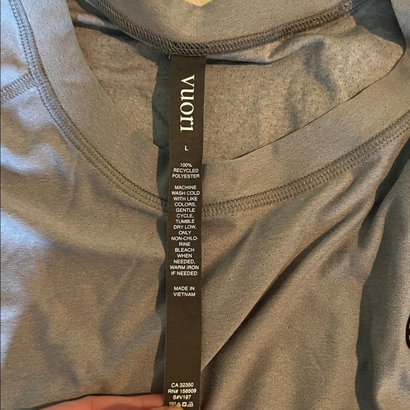 Vuori | Exos Grandview Tech Tee Gray Performance Running Hiking Large - Picture 5 of 5